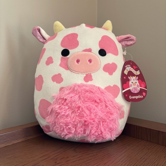 NWT Squishmallows 8" + Clip Evangelica the Cow (Fuzzy Belly) US Exclusive LOT - Picture 2 of 15